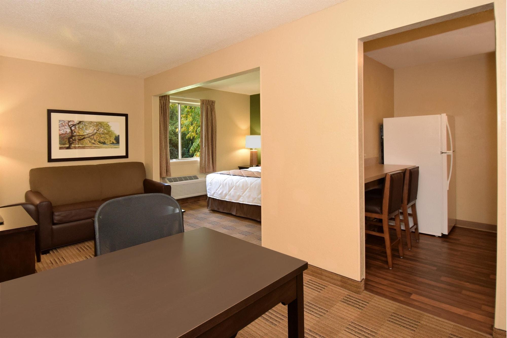 Extended Stay America Select Suites - Dallas - Las Colinas - Meadow Creek Dr Irving Exterior photo
