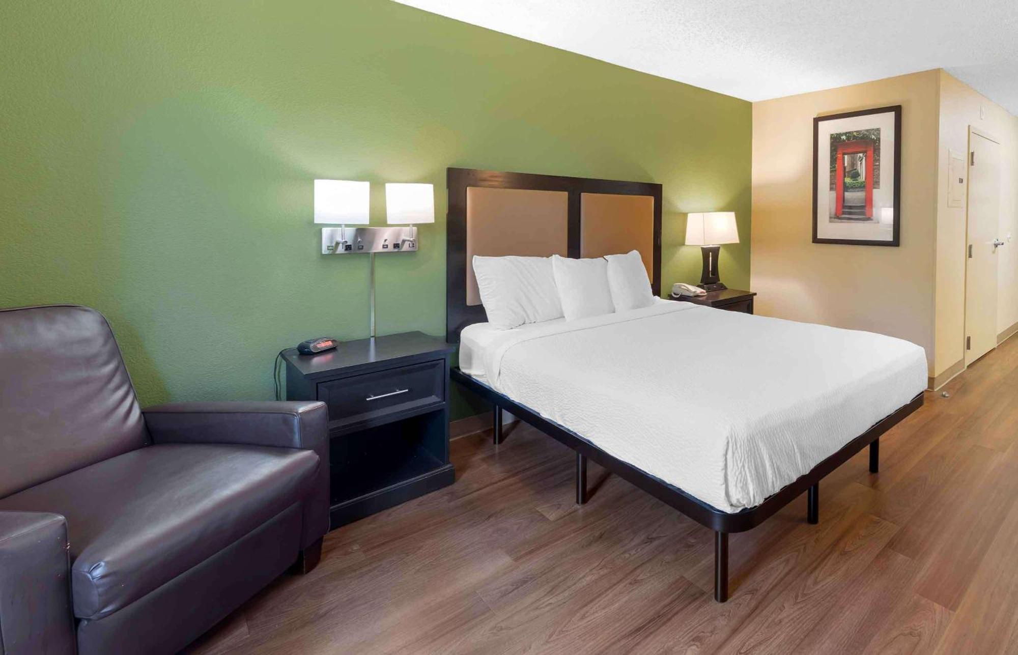 Extended Stay America Select Suites - Dallas - Las Colinas - Meadow Creek Dr Irving Exterior photo