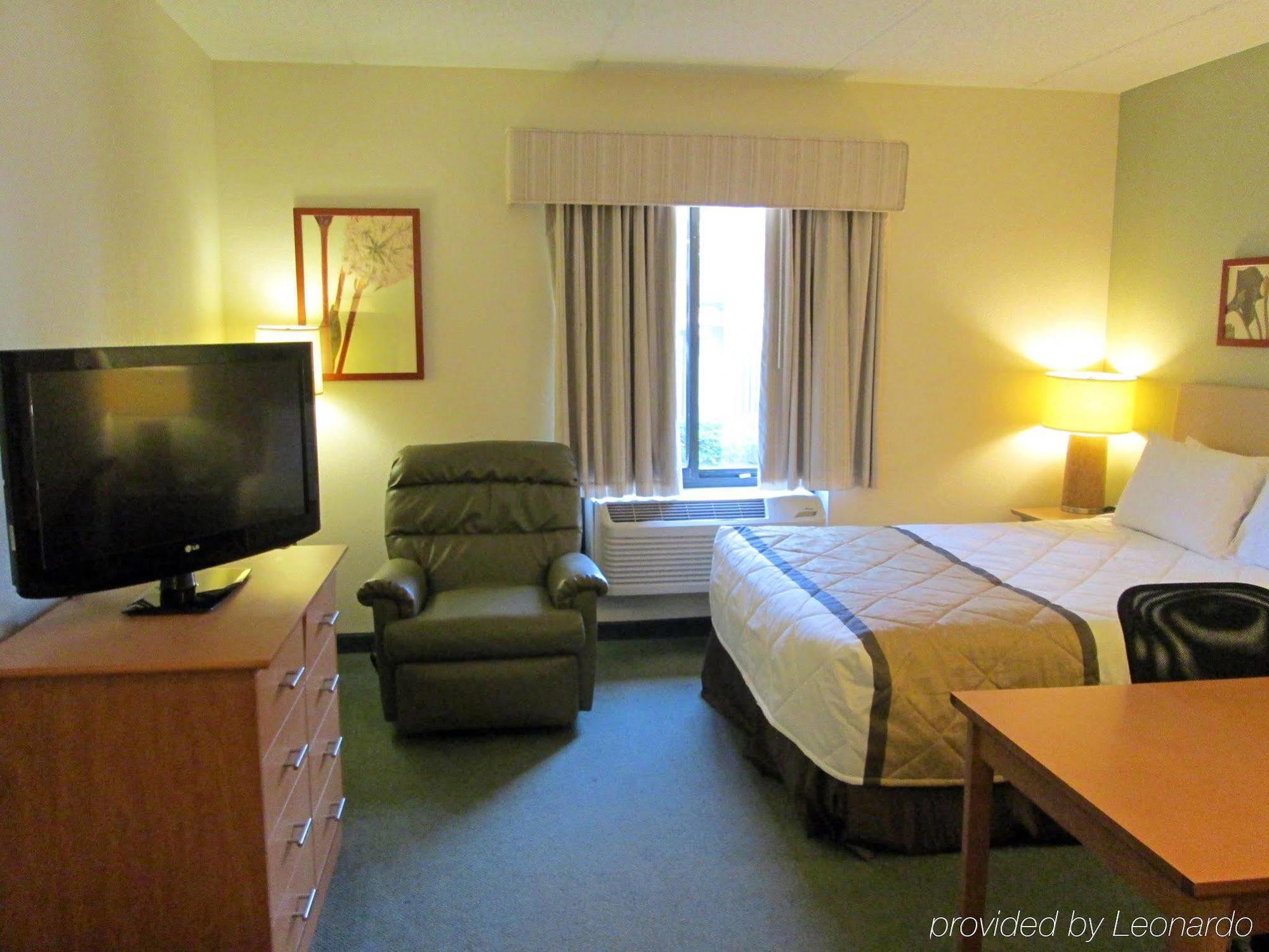 Extended Stay America Select Suites - Dallas - Las Colinas - Meadow Creek Dr Irving Exterior photo